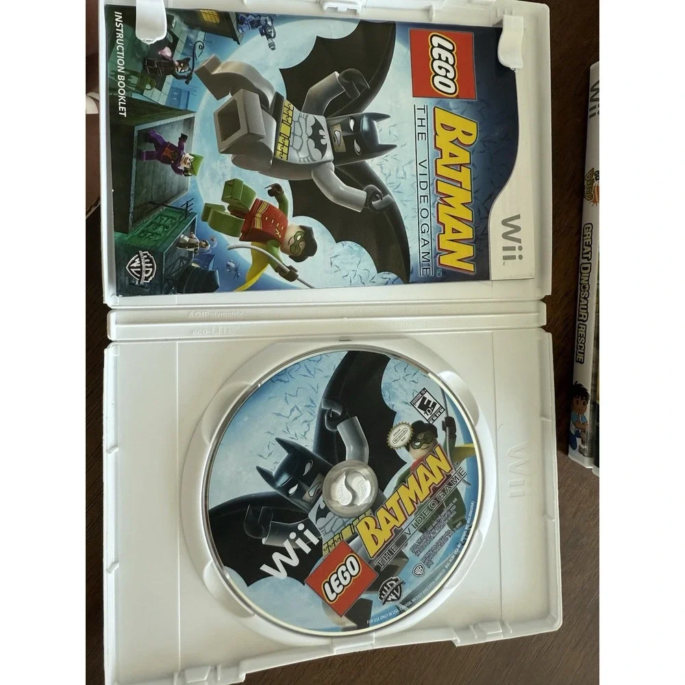 Wii LEGO Batman: The Video Game (Nintendo Wii, 2008) with instructional‎ manual